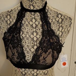 IRIS BLACK LACE CAMI